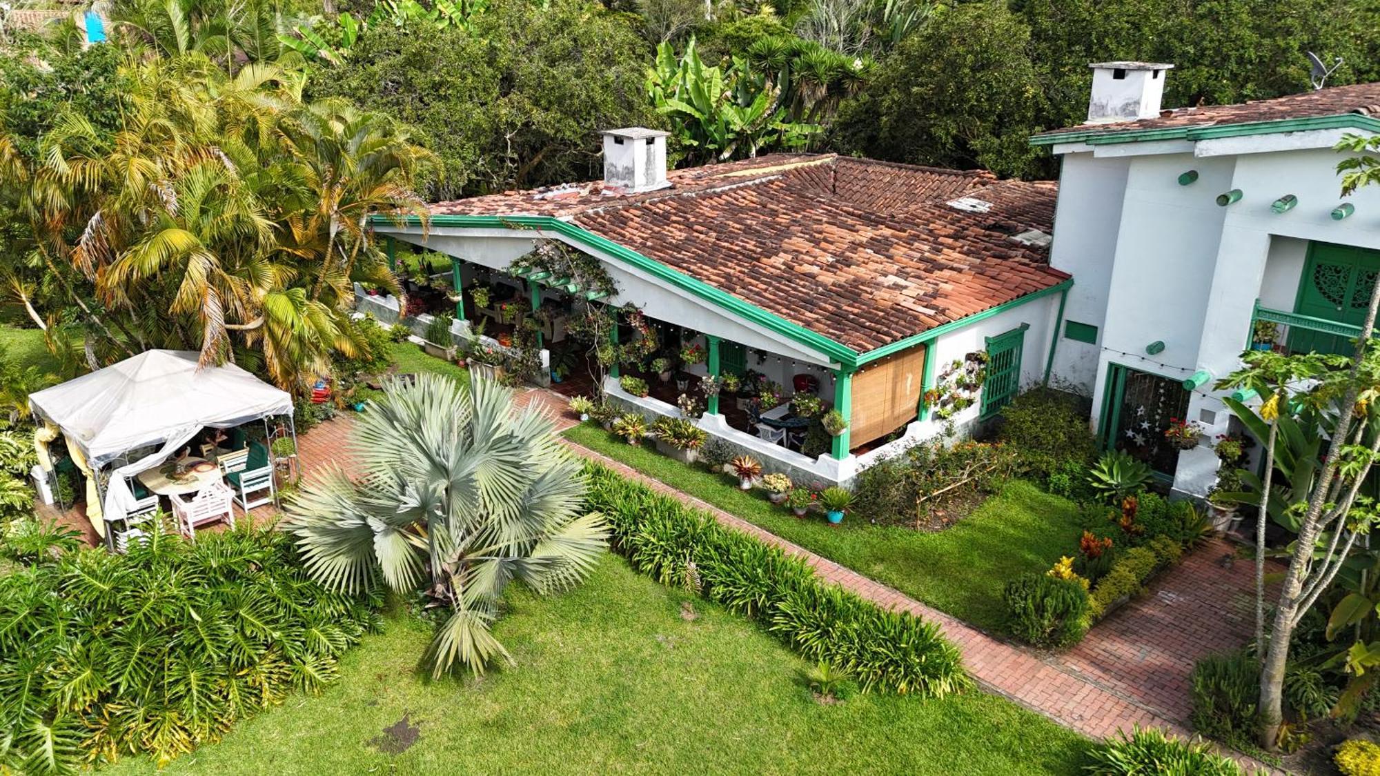 Casa Finca Paititi San Antonio  Buitenkant foto